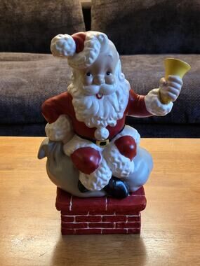 Vintage Atlantic Mold Ceramic Santa Claus Figurine With Bell And Chimney